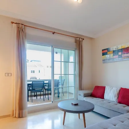 Residential Duquesa R002 Apartment *