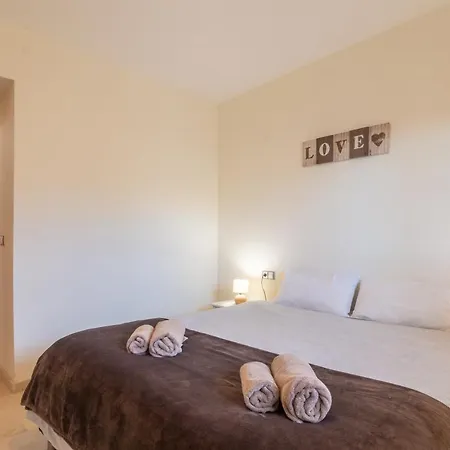 Residential Duquesa R002 Apartment *