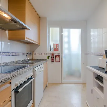Residential Duquesa R002 Apartment *